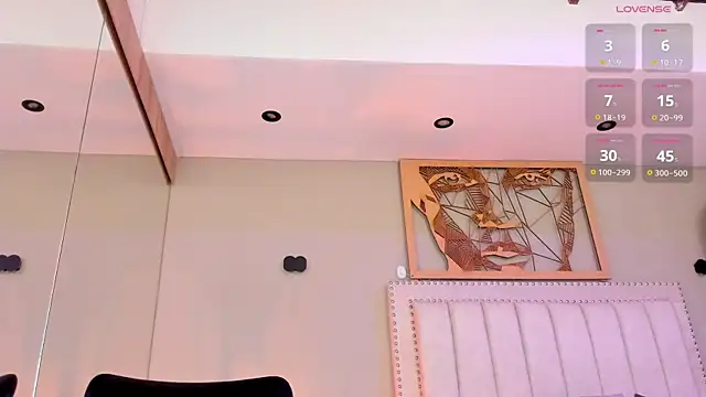 _LaraMom_: онлайн-секс-чат