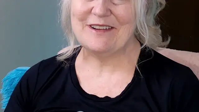 Živý XXX chat Kaitlyn_Winters