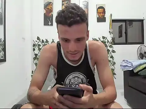 Latins_Bossn Live XXX chat