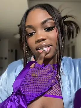 SarahBleer Chat XXX in diretta