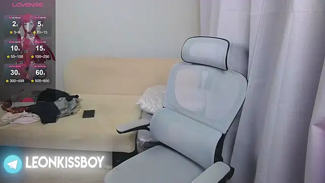 Show de LeonBoykisser na webcam
