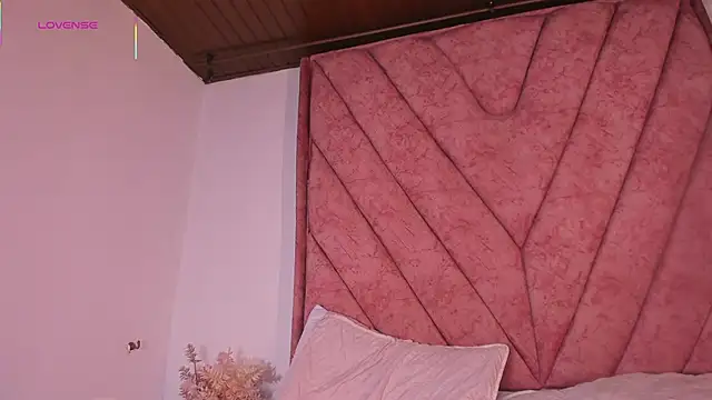 sunbeaam live XXX chat