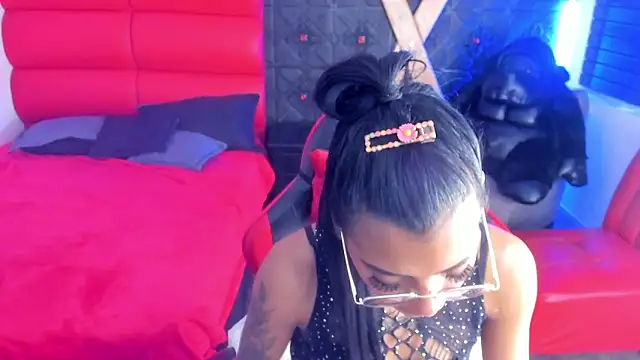 Živý XXX chat KarlaSlutSkinny__