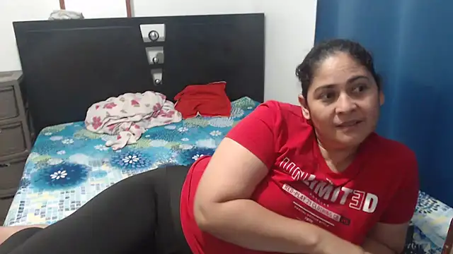 ihan_zara 网络视讯表演