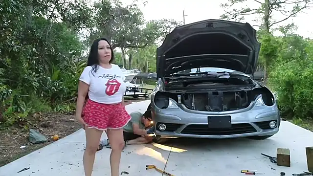 Chatroom XXX en direct de Vickiebee