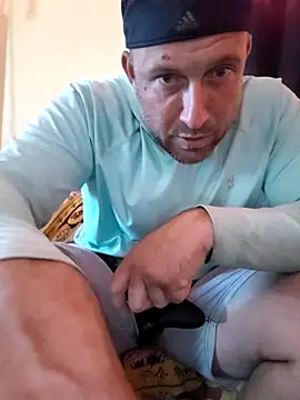 Brucejuce6669 Show in webcam