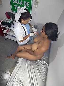 Pertunjukan Kamera Web Nasty-Nurse