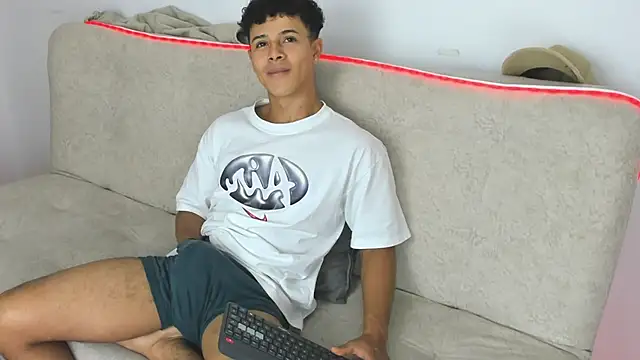 _Alex_ColtonのライブXXXチャット