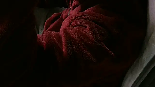 cinnabar_red 网络视讯表演