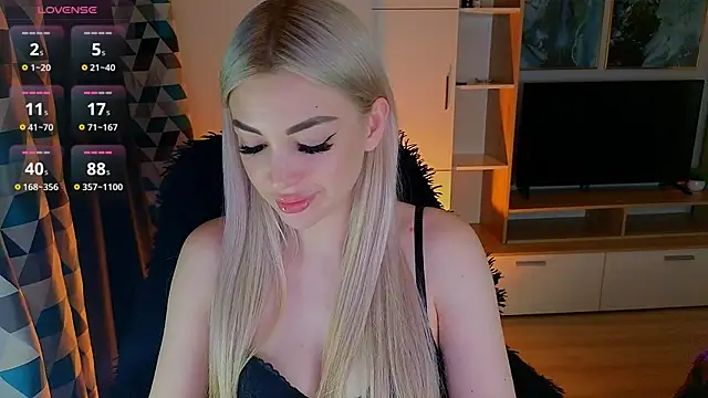 MilanaOmgのライブXXXチャット