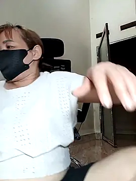 Lyna_sexy24 Show Webcam