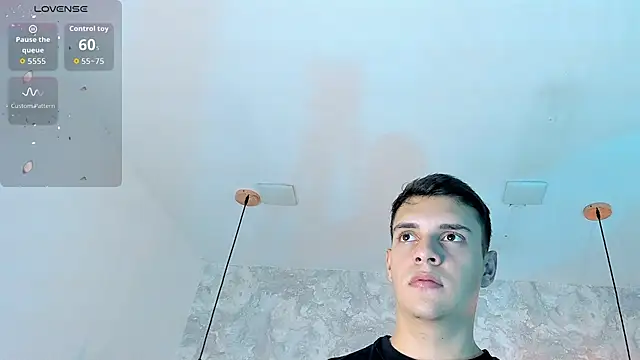 Show modela ian_jacob na web-kameri