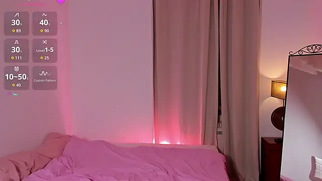 Naomi_Rosy Show Webcam