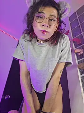 Sweet-SharoKitty webcam show