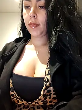 Chat XXX Live Luianna
