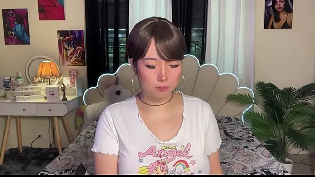 xAngelicKatex Show Webcam