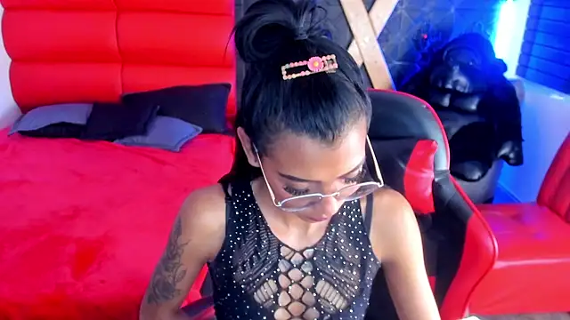 Chat XXX en directo de KarlaSlutSkinny__