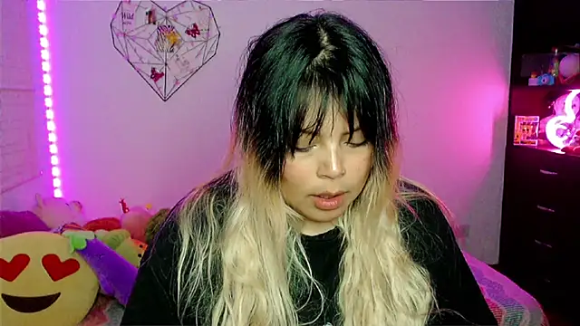 Chat XXX Live EllieMoonX