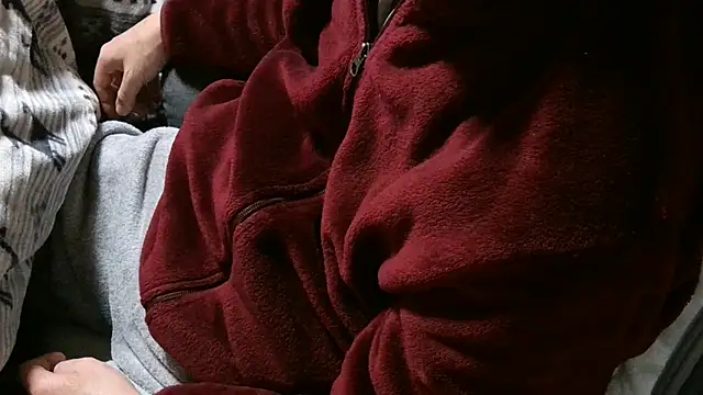 cinnabar_red Webcamshow