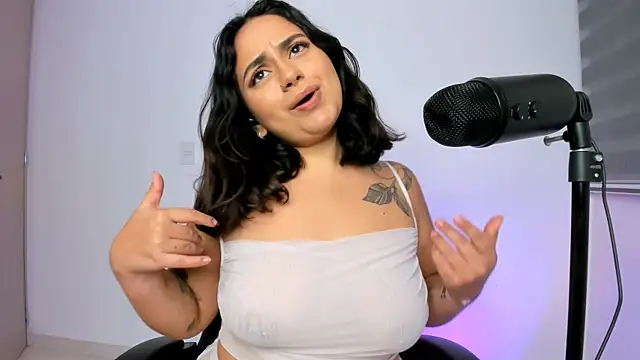 แชท XXX สดของ susy_angel