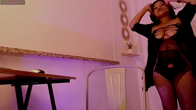 Živý XXX chat KeisySmith