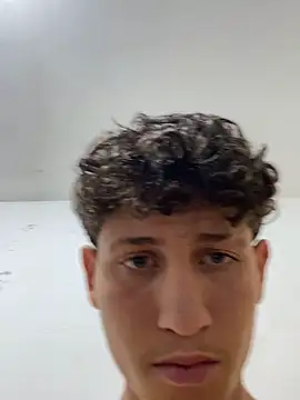 LatinBoysxxx Pertunjukan Webcam