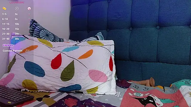 Chat XXX en directo de Sharon_wish