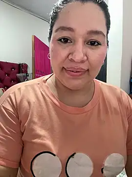 Chatroom XXX en direct de Lovelipsbig