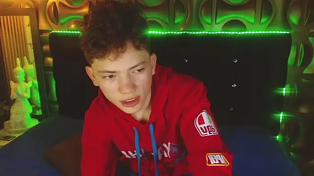 cruz_dante Adlı Modelin Web Kamerası Şovu