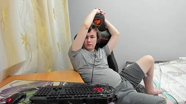 Show modela iliaskrislove na web-kameri