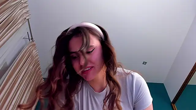 Czat XXX na żywo – CalyMoon