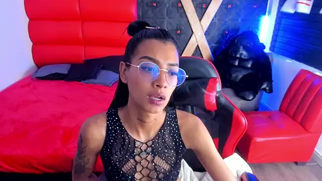 KarlaSlutSkinny__ 现场XXX聊天