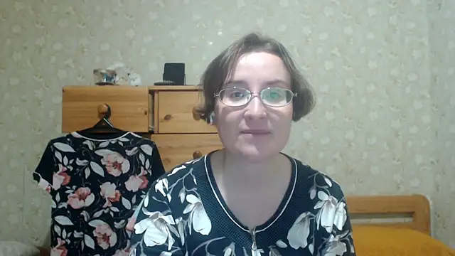 Smart_Rose Adlı Modelin Canlı XXX Sohbeti