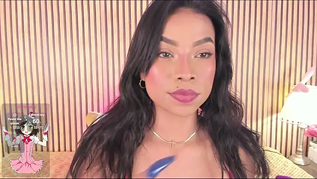 Chat +18 de keeyla_stone ao vivo