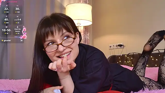 Chat +18 de Mirellune ao vivo