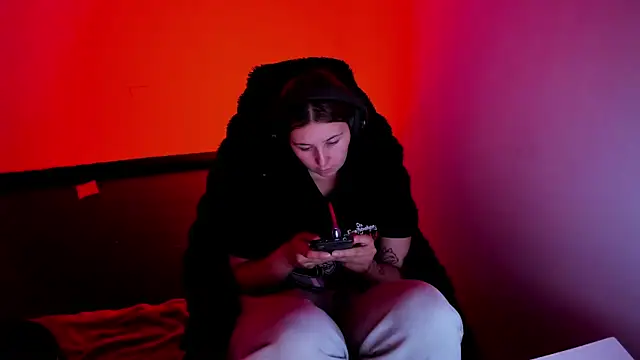 bonnie_moon_ Adlı Modelin Canlı XXX Sohbeti