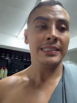 Paul22cm-'s Webcam Show