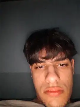 Show modela ilcazzone32 na web-kameri