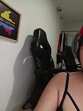 Karina_PrettyHot69 Webcamshow