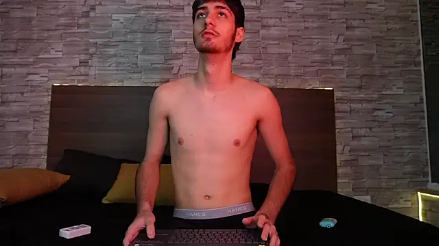 Вебкам-шоу Enzo_Crown