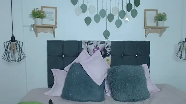 XXX chat uživo modela Emma_hassani