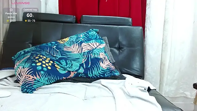 Chat XXX ao vivo de Camil4_milf_1