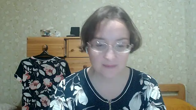 Chat +18 de Smart_Rose ao vivo