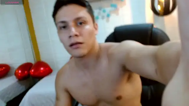 Zayn_clausen 在線直播表演