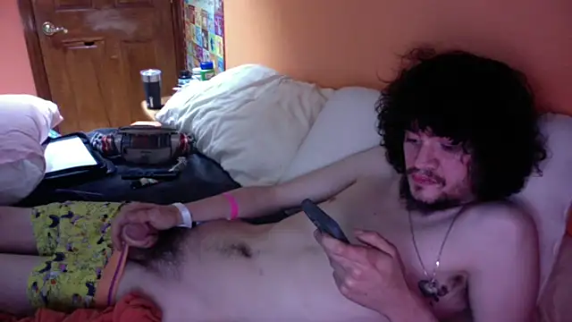 Teddy4420's Live XXX Chat