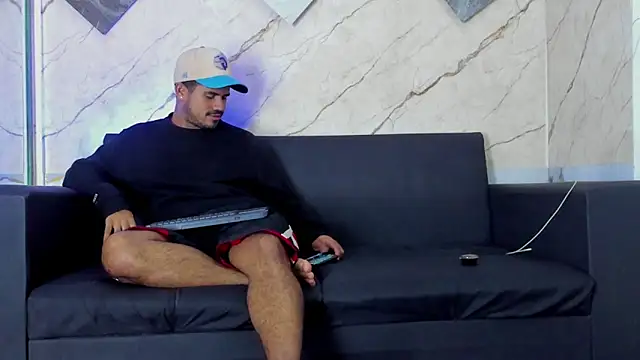 Latins_on_fire Webcam-Show