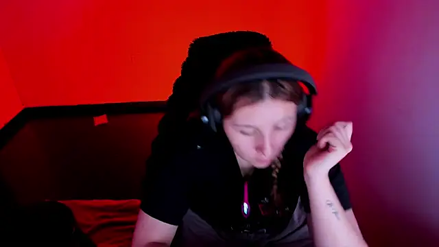 bonnie_moon_'s Live XXX Chat