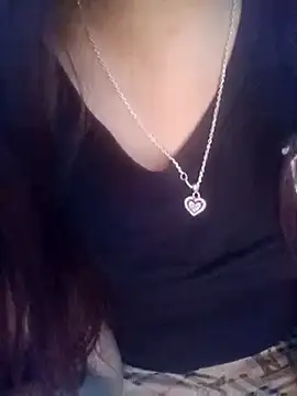 Abi-ni 在線直播表演