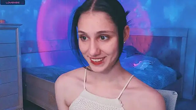 MilaVey's Live XXX Chat