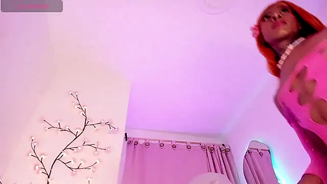 Chatroom XXX en direct de Mara_royal